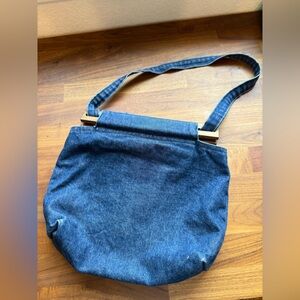 Denim shoulder Bag‎ with Wooden closure